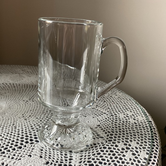 Set of 4 Irish Coffee Cups - Picture 2 of 3